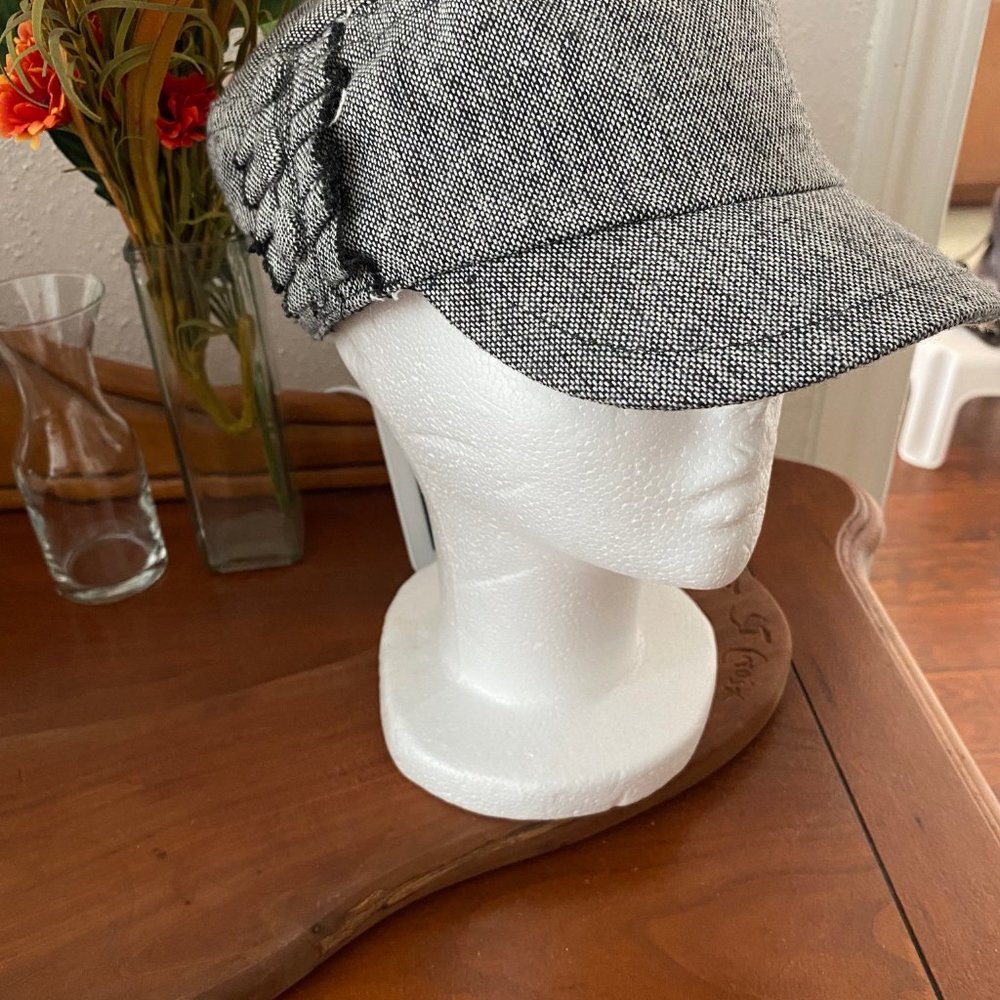 "Icing" Unique Gray Ladies Cap One Size